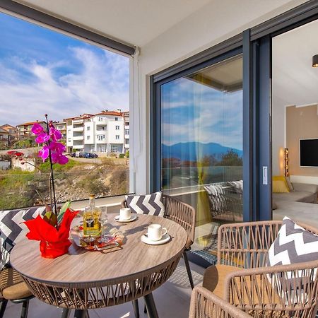 Apartment Top View With Balcony And Private Parking Rijeka Exterior foto
